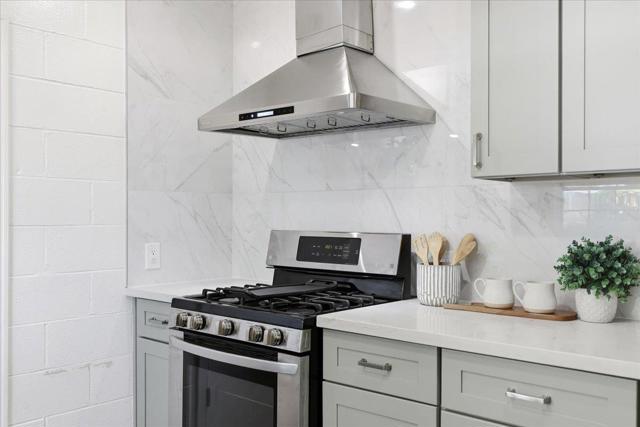1019 Riverton Drive, San Carlos CA: https://media.crmls.org/mediaz/8a0fe08e-14ed-422e-ba42-5c238e37cc7c.jpg