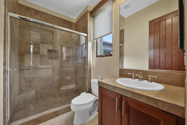 Image 34 of 50 For 80959 Rockberry Court