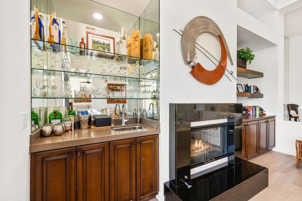 MLS #219138024DA image #16