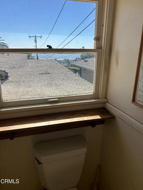 Detail Gallery Image 19 of 31 For 329 Mariposa Dr, Ventura,  CA 93001 - 4 Beds | 3 Baths