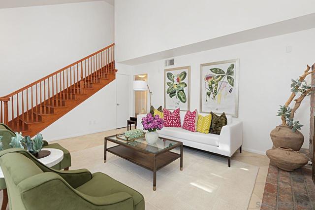 4755 Cather Ave, San Diego CA: https://media.crmls.org/mediaz/8a12d33b-7bca-4552-b324-d771f0b443d1.jpg