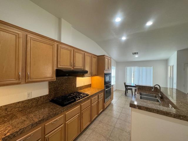 80625 Virginia Avenue, Indio CA: https://media.crmls.org/mediaz/8a1314ea-5211-43ad-875c-ee2f0628c45b.jpg