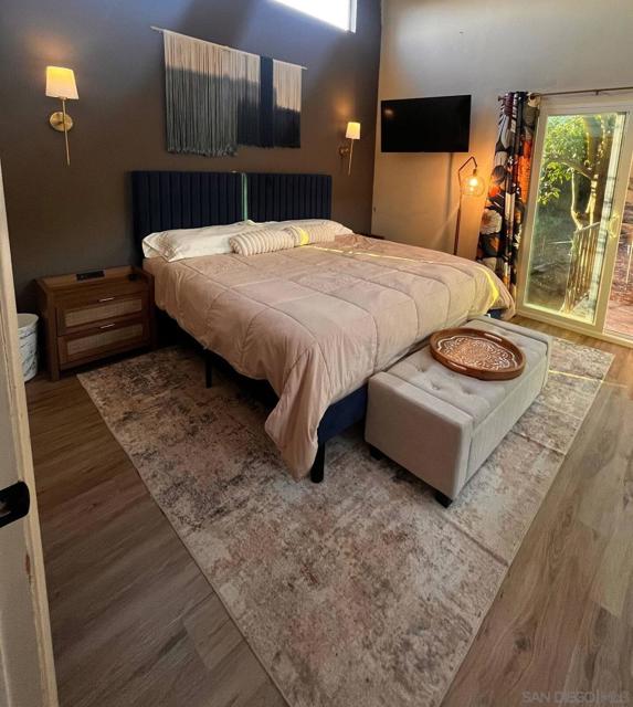519 minnesota st, Fallbrook CA: https://media.crmls.org/mediaz/8a1317c7-cec6-4a17-a5bd-b82eb015aa09.jpg
