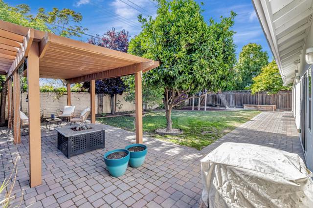 1724 Graham Lane, Santa Clara CA: https://media.crmls.org/mediaz/8a13f9d4-2af8-4f7e-97a8-eac6975de170.jpg