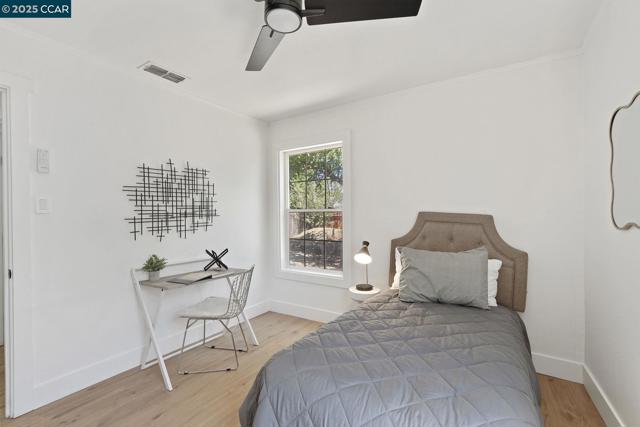 1021 Frienza Avenue, Sacramento CA: https://media.crmls.org/mediaz/8a16155e-fe25-4112-a858-b6d78db064fe.jpg