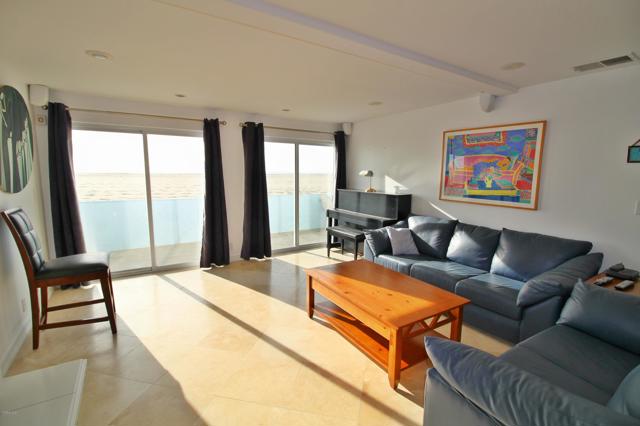 Detail Gallery Image 9 of 28 For 3525 Ocean Dr, Oxnard,  CA 93035 - 3 Beds | 5 Baths