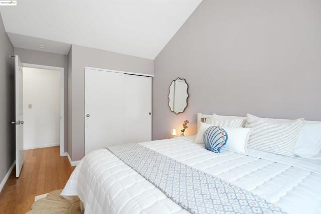 44765 Lynx Dr, Fremont CA: https://media.crmls.org/mediaz/8a19296e-8476-45ee-955a-c7d476a89447.jpg