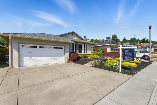 1910 Earl Avenue, San Bruno CA: https://media.crmls.org/mediaz/8a19966c-de8a-4e4e-a679-e9ae385534e7.jpg
