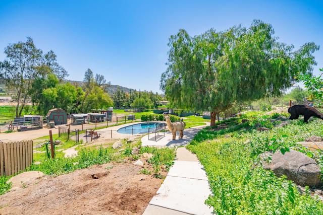 Detail Gallery Image 27 of 41 For 1023 Olive Ave, Ramona,  CA 92065 - 3 Beds | 3/1 Baths