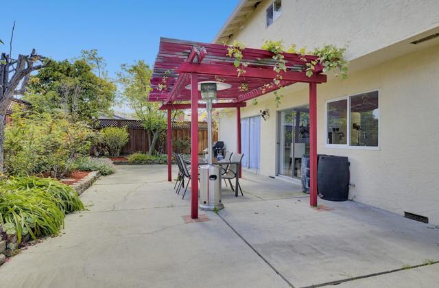 Image 33 of 44 For 6108 Geronimo Drive