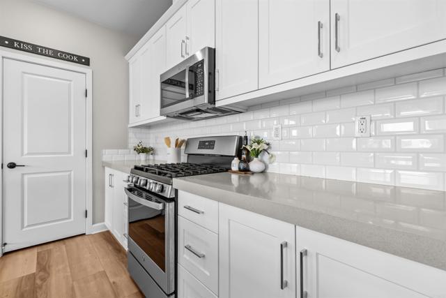 Detail Gallery Image 19 of 72 For 1856 Focus Dr, Chula Vista,  CA 91915 - 4 Beds | 3/1 Baths