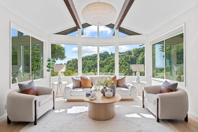 16451 Wood Acres Road, Los Gatos CA: https://media.crmls.org/mediaz/8a1c2dde-ac3e-4a89-876c-d524efbf375a.jpg