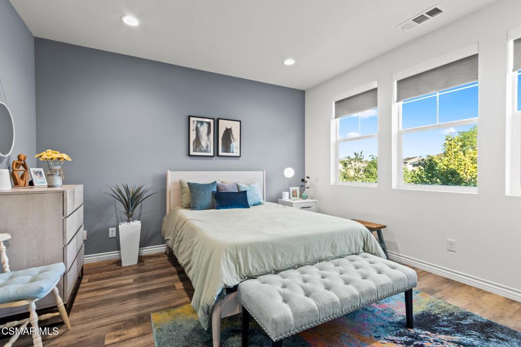 MLS #225003661 img 26