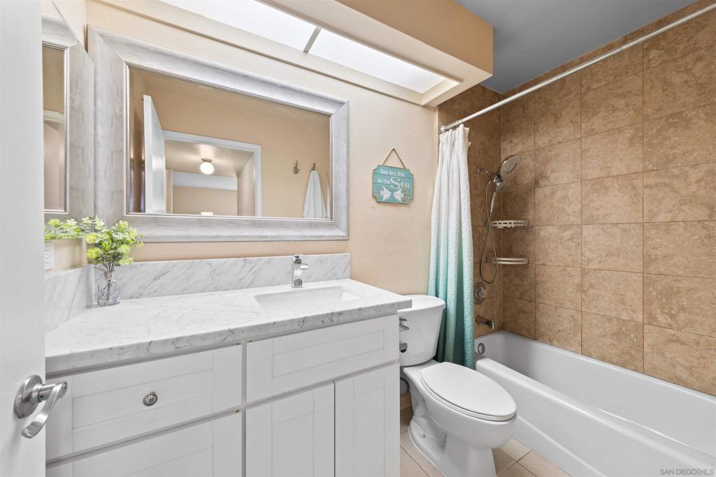 9130 Gramercy - photo 20
