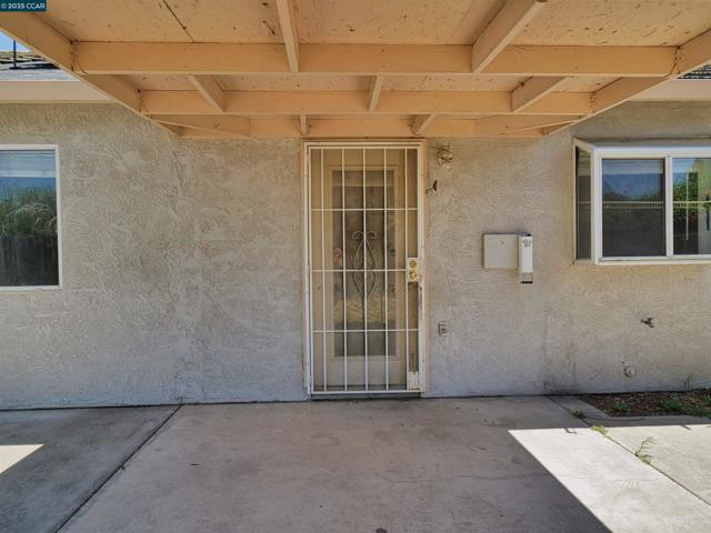 4212 Dunster Drive, Salida CA: https://media.crmls.org/mediaz/8a1e6b68-2f4d-42bd-a5d6-8e03548ec3de.jpg
