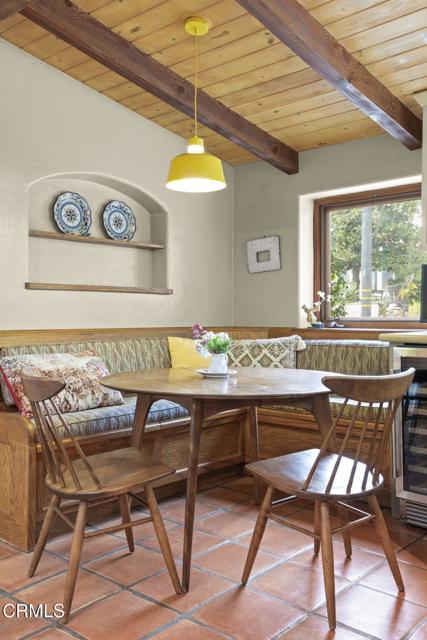 308 Topa Topa Drive, Ojai CA: https://media.crmls.org/mediaz/8a1eccd4-aad9-428b-9821-7eaddae8abb7.jpg
