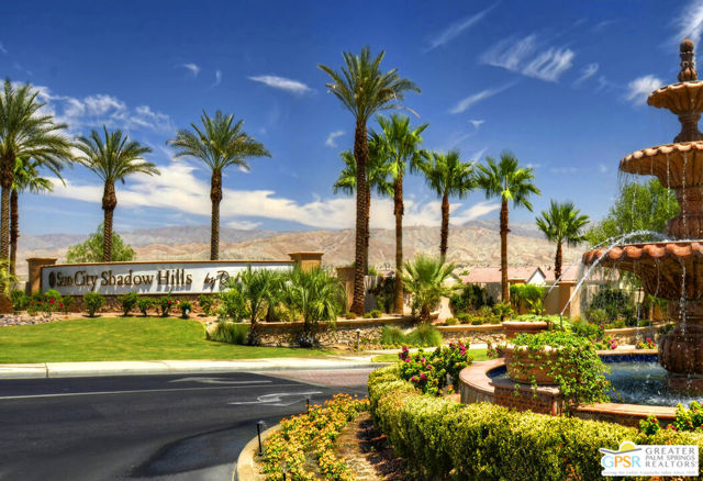 39220 Calle Negrete, Indio CA: https://media.crmls.org/mediaz/8a1f30c1-1af8-40e4-9767-6c7c59ec852b.jpg