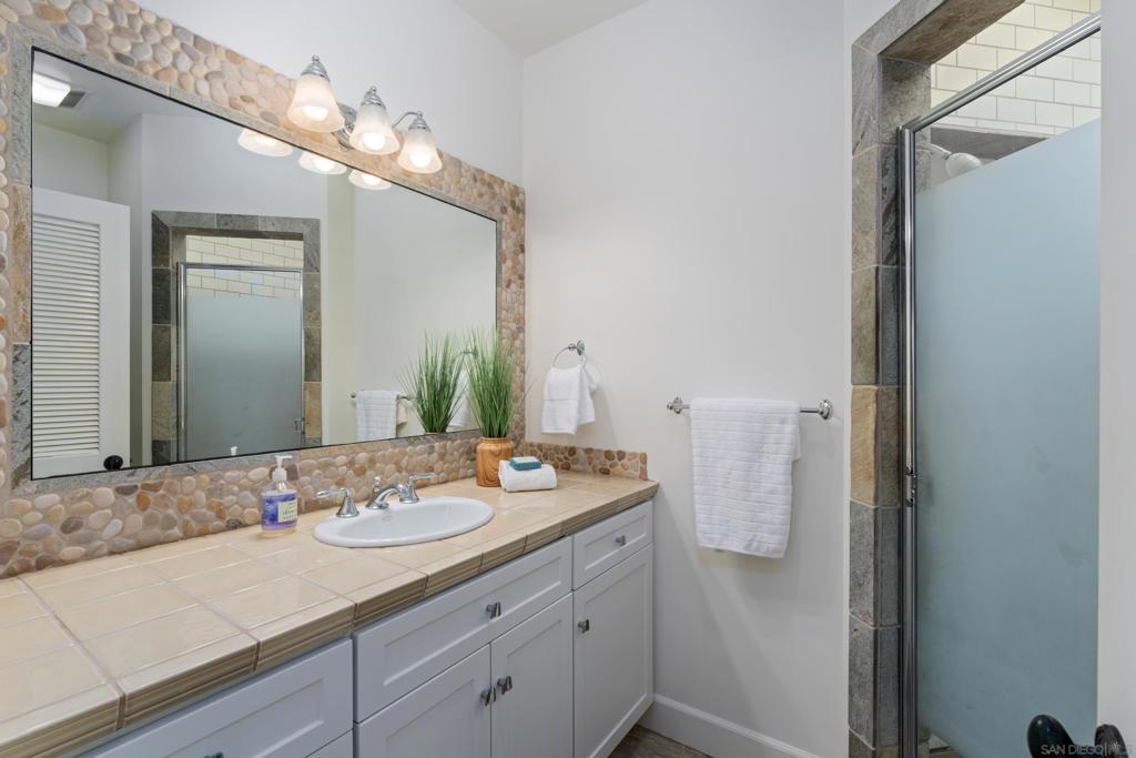 8A2077F1 2D6E 4138 8650 A2Dfc11C2F6A 515 N N Acacia Ave, Solana Beach, Ca 92075 &Lt;Span Style='BackgroundColor:transparent;Padding:0Px;'&Gt; &Lt;Small&Gt; &Lt;I&Gt; &Lt;/I&Gt; &Lt;/Small&Gt;&Lt;/Span&Gt;