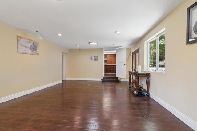 26 Ardor Drive, Orinda CA: https://media.crmls.org/mediaz/8a213799-d8cd-43b5-9a13-78c357696a3d.jpg