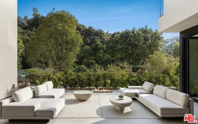 982 Stone Canyon Road, Los Angeles, California 90077, 7 Bedrooms Bedrooms, ,8 BathroomsBathrooms,Single Family Residence,For Sale,Stone Canyon,24419005