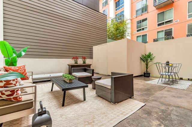 50 Lansing Street, San Francisco CA: https://media.crmls.org/mediaz/8a21c001-1ede-4733-87df-d16c372b9f77.jpg