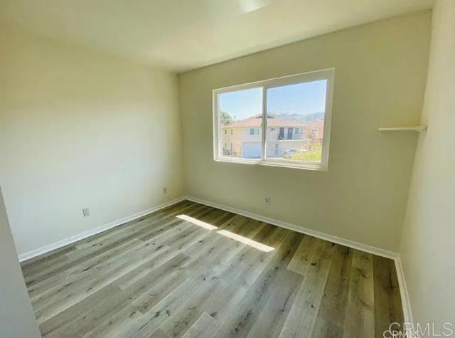 Home for Sale in Lakeside