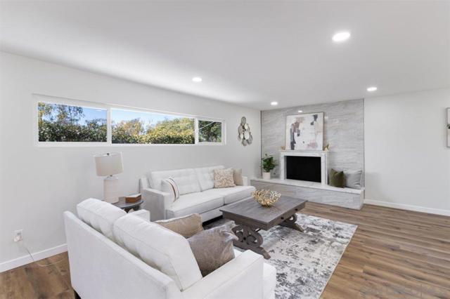 1756 Alhudson Dr, Escondido CA: https://media.crmls.org/mediaz/8a22326c-4e27-4f21-8fb1-93c115d8261d.jpg