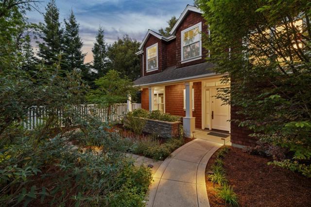 520 Berkeley Avenue, Menlo Park CA: https://media.crmls.org/mediaz/8a2266dd-5c89-4838-9a0a-229157658e1a.jpg