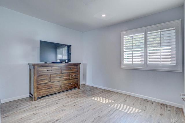 Detail Gallery Image 14 of 27 For 1935 Terracina Cir, Spring Valley,  CA 91977 - 2 Beds | 1 Baths