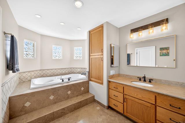 Detail Gallery Image 21 of 55 For 4557 Toni Ln, La Mesa,  CA 91942 - 3 Beds | 2 Baths