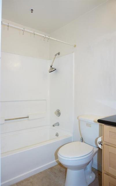 Image 8 of 24 For 6400 Christie Avenue 5220