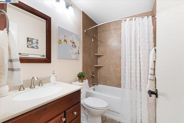 14630 Outrigger Dr., San Leandro CA: https://media.crmls.org/mediaz/8a2486fc-3cad-49d7-8ed7-7a62f2d385c0.jpg