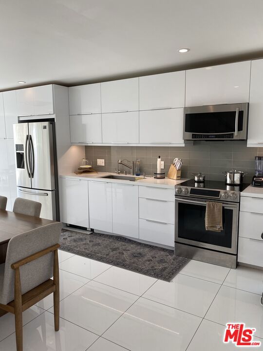 Drew Fenton | 23901 Civic Center Way Malibu CA | MLS: 7355618