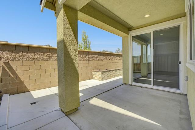 1924 Orfanos Ranch Drive, Brentwood CA: https://media.crmls.org/mediaz/8a261e63-93ee-4ffb-8938-e73ad261f012.jpg