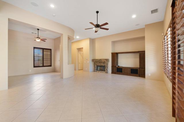 49595 Marne Court, La Quinta CA: https://media.crmls.org/mediaz/8a26de4d-ac19-4811-8023-ccfad5e480d1.jpg