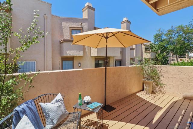 8312 Via Sonoma, La Jolla CA: https://media.crmls.org/mediaz/8a271314-3139-4c1b-ac62-7a0bad21a662.jpg