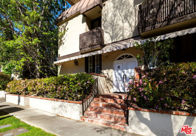 350 South SPALDING Drive, 1 photo 6