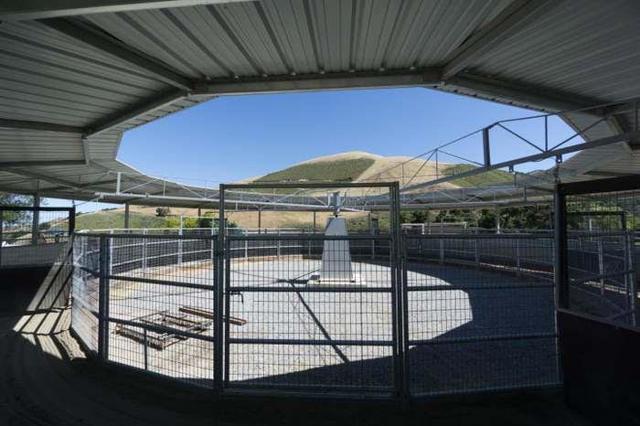 350 San Benancio Road, Salinas CA: https://media.crmls.org/mediaz/8a27f105-da12-4c25-ae22-02a54316bc9f.jpg