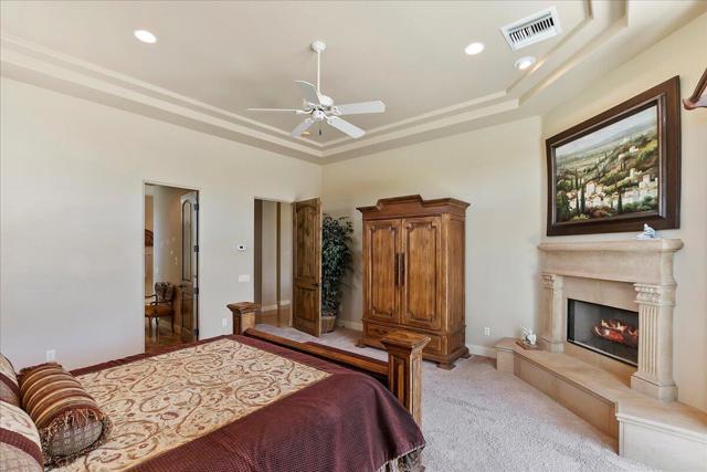 55830 Cherry Hills Drive, La Quinta CA: https://media.crmls.org/mediaz/8a281c98-bc4b-4605-ad99-3f1033dcbbef.jpg