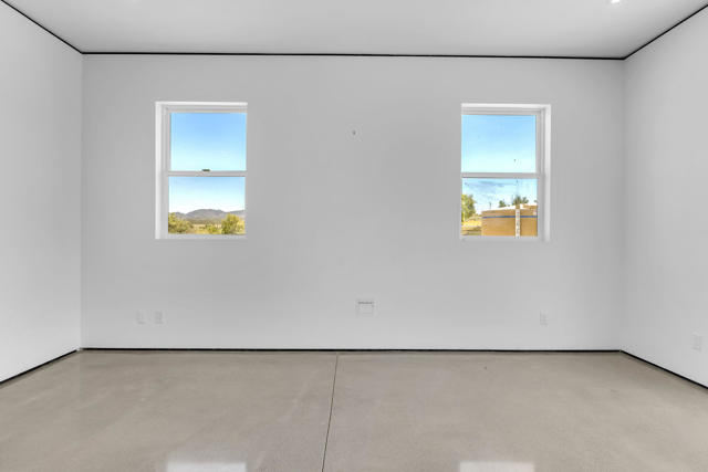 41265 Lakeshore Boulevard, Aguanga CA: https://media.crmls.org/mediaz/8a286500-1545-4858-8eda-bf7c0645b3dc.jpg