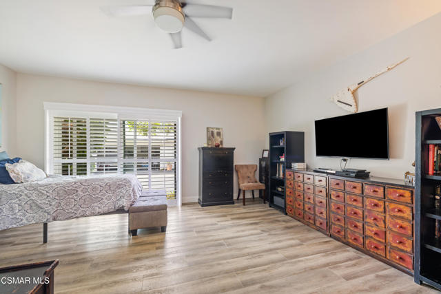 6766 Las Olas Way, Malibu CA: https://media.crmls.org/mediaz/8a2875a0-4002-4cd7-a63c-f7c9cebacb8d.jpg