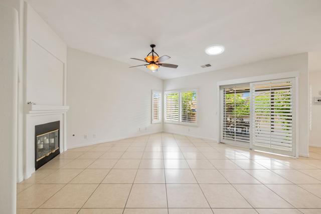 Image 12 of 49 For 79940 Hancock Court