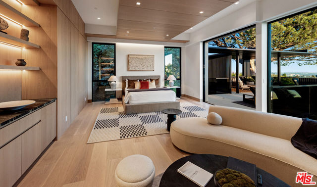 Drew Fenton | 1600 Casale Road Pacific Palisades CA | MLS: 7196118