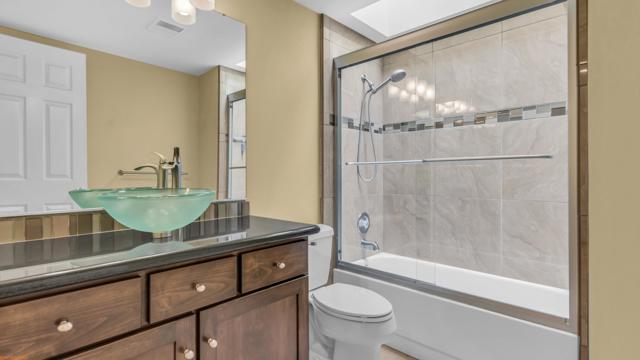 34585 Calle Tobara, Cathedral City CA: https://media.crmls.org/mediaz/8a2c02f8-c33d-499b-bb07-5498d174c693.jpg