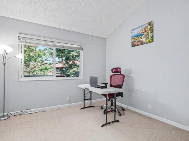 1400 Bowe Avenue, Santa Clara CA: https://media.crmls.org/mediaz/8a2ca47b-7c26-4b79-945b-c5613f804742.jpg