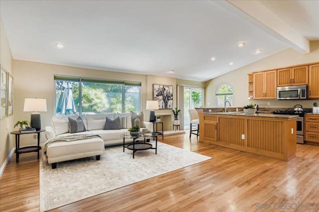 Image 4 of 45 For 2045 Goshawk Street