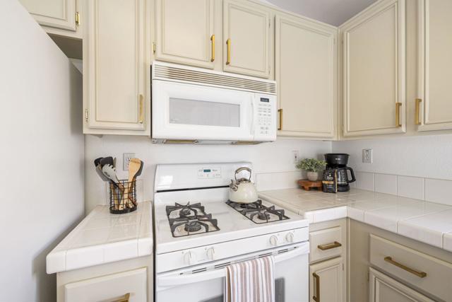 49620 Lincoln Drive, Indio CA: https://media.crmls.org/mediaz/8a2db234-59ac-4636-8dec-57268a4a9ed9.jpg