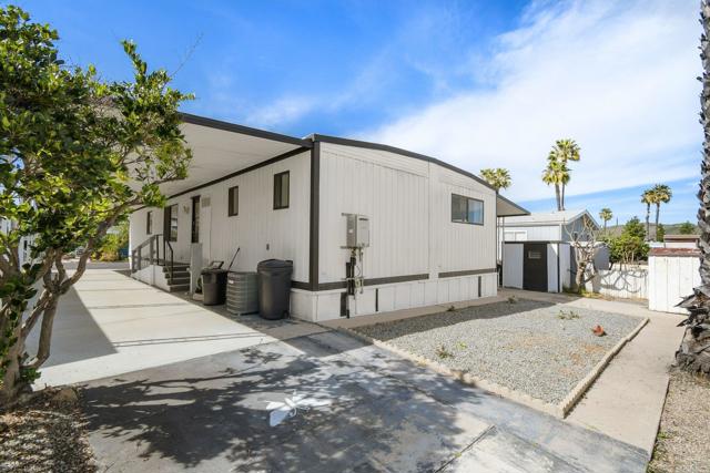 Image 30 of 38 For 8301 Mission Gorge Road  #131