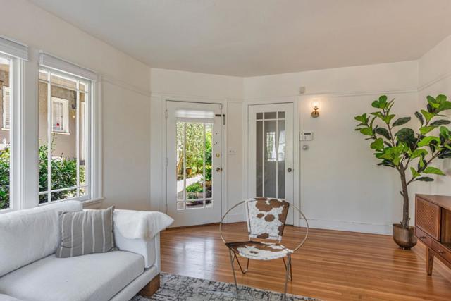 1585 Arch Street, Berkeley CA: https://media.crmls.org/mediaz/8a31bcf3-e50f-464c-8549-4c135f3b7035.jpg