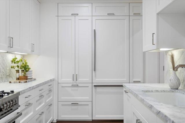 1645 Pacific Avenue, San Francisco CA: https://media.crmls.org/mediaz/8a31e8ce-6782-4541-bd3b-74377a5f2bf6.jpg